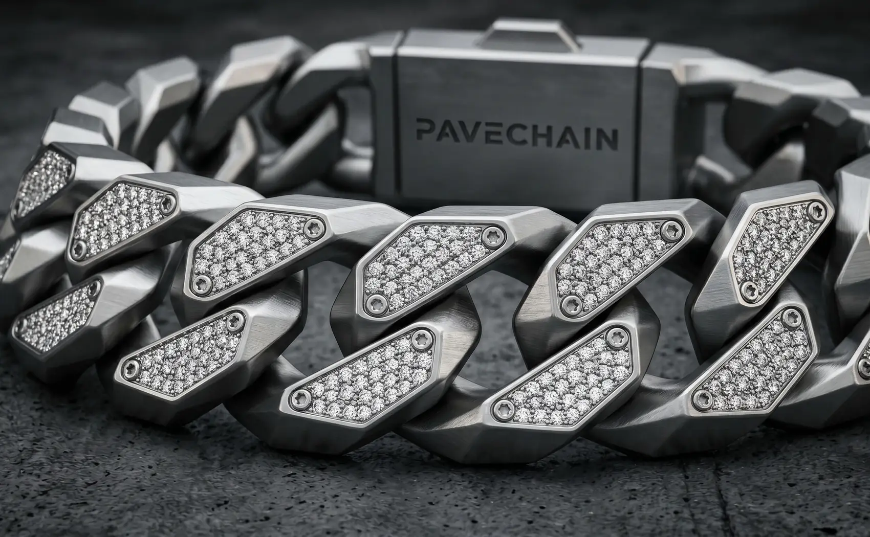 Pavé-set Silvatinum bracelet