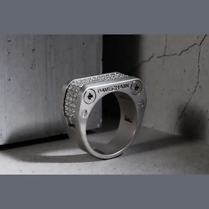 PAVECHAIN® Caliper Titan Industrial Silvatinum™ Silver Men’s Ring