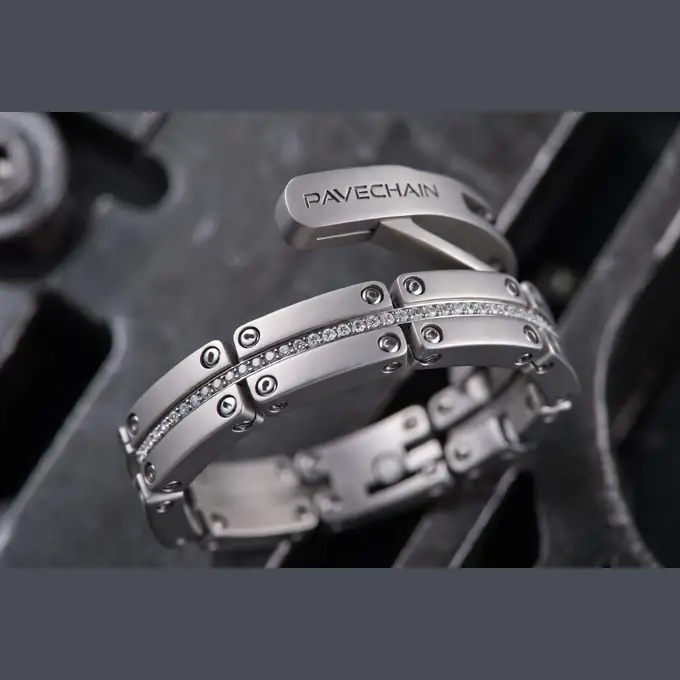 PAVECHAIN® Articulated Silvatinum™ Silver Women’s Ring